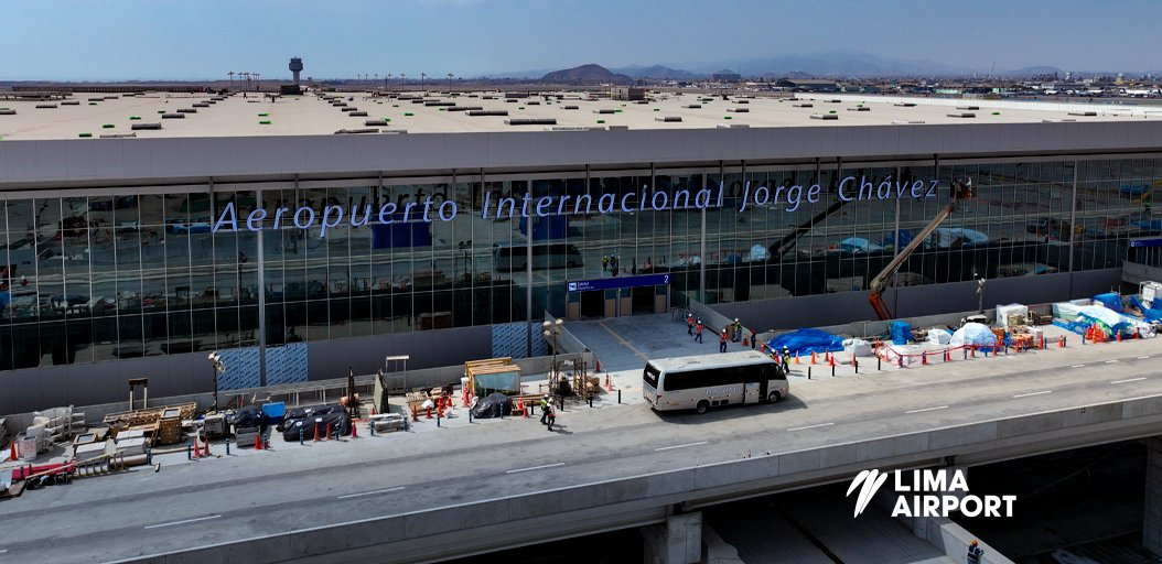 6700569571e1e46fd2064885 Te llevamos al aeropuerto Jorge Chavez Lima